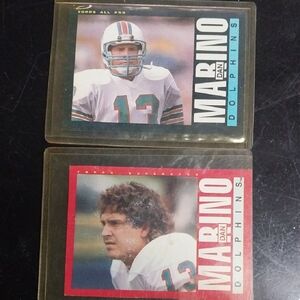 2 Topps 1985 Dan Marino Cards
